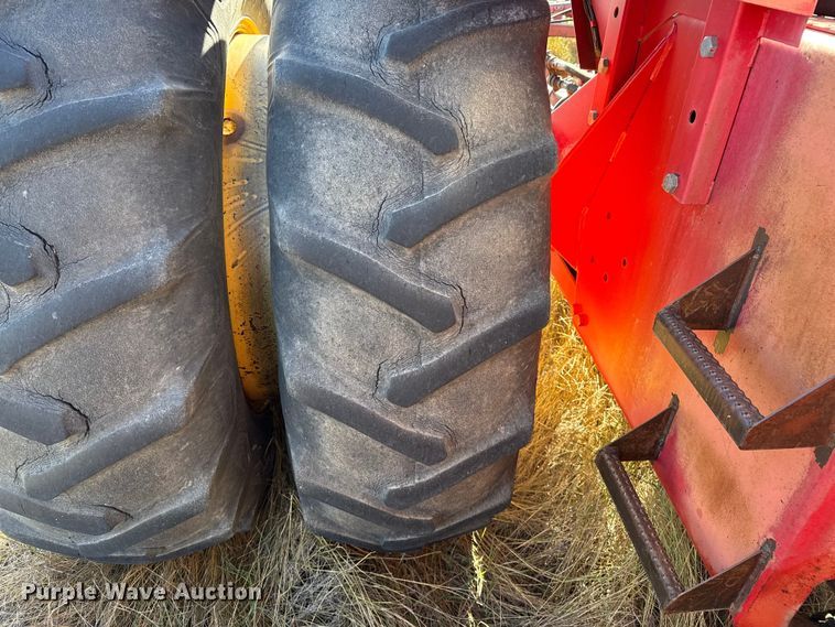 image for item EP0834 1978 Versatile 855 4WD tractor