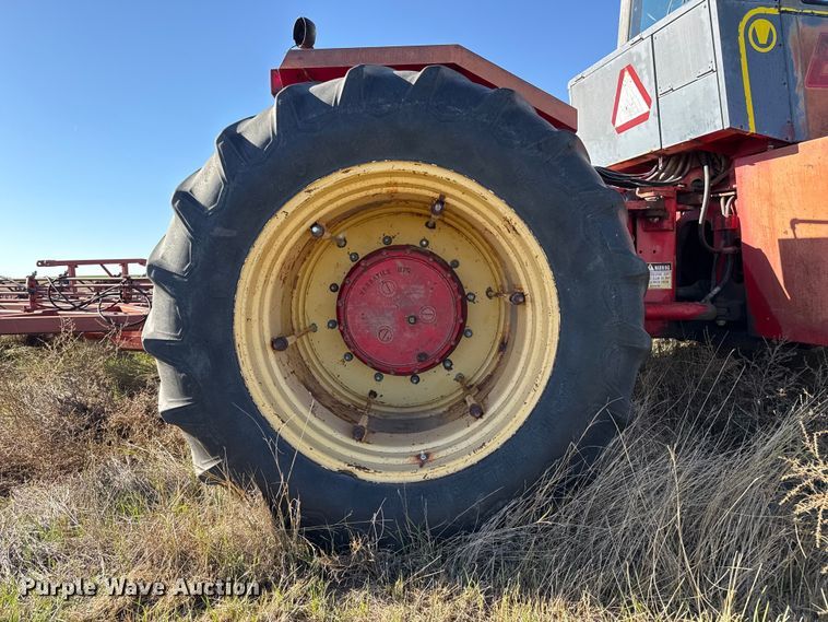 image for item EP0834 1978 Versatile 855 4WD tractor