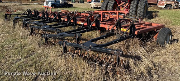 image for item EP0835 Sunflower 3270 sweep plow