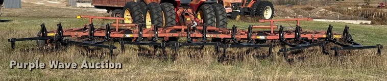 image for item EP0835 Sunflower 3270 sweep plow