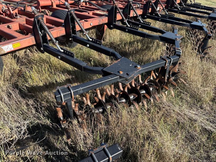 image for item EP0835 Sunflower 3270 sweep plow