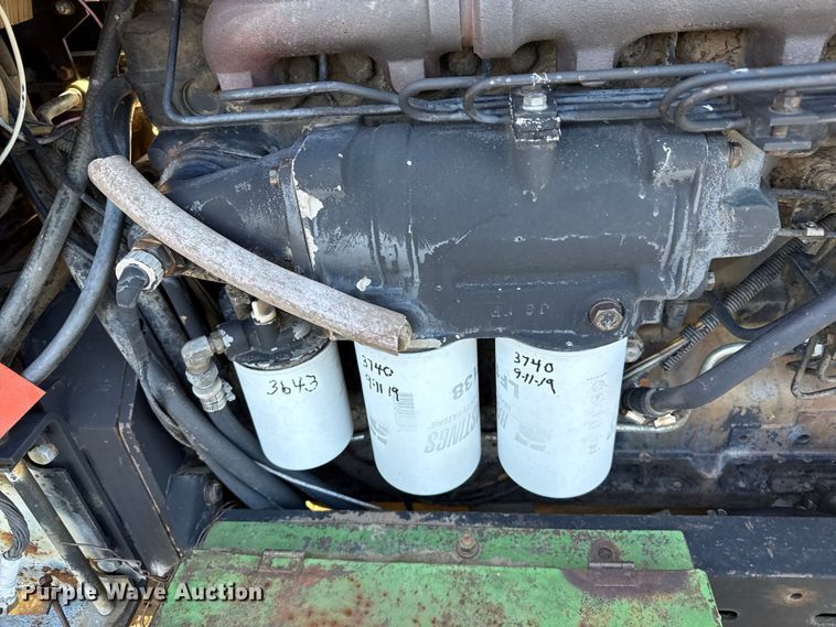 image for item EP0836 Allis-Chalmers 7080 tractor