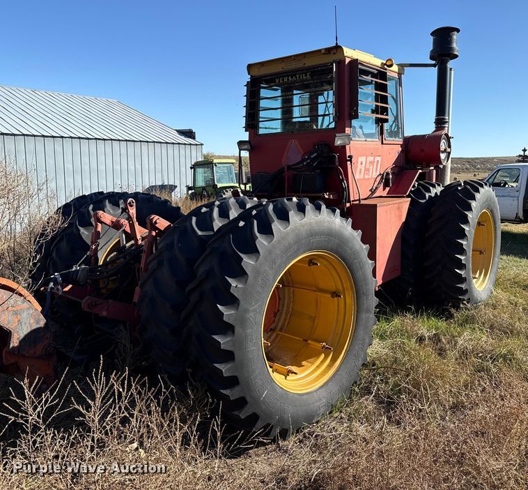 image for item EP0837 Versatile 850 4WD tractor
