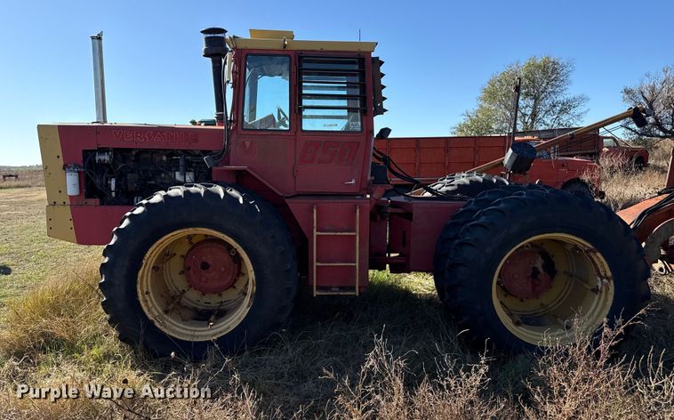 image for item EP0837 Versatile 850 4WD tractor