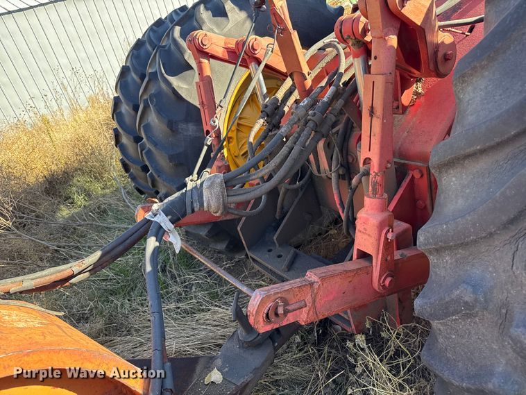 image for item EP0837 Versatile 850 4WD tractor