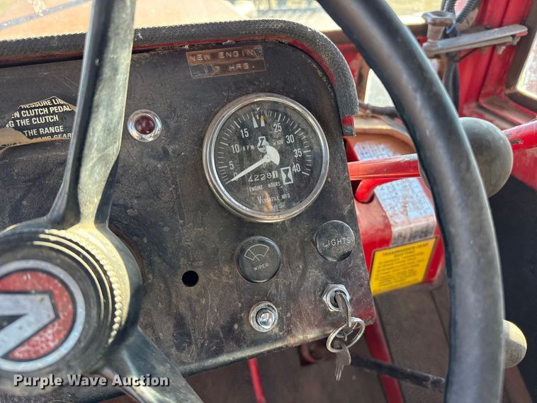 image for item EP0837 Versatile 850 4WD tractor