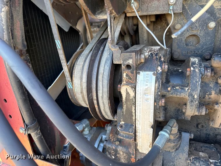 image for item EP0837 Versatile 850 4WD tractor