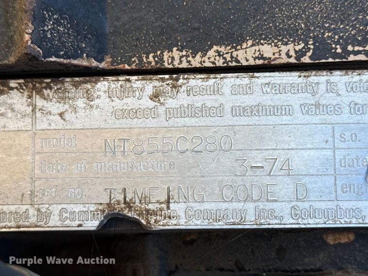 image for item EP0837 Versatile 850 4WD tractor