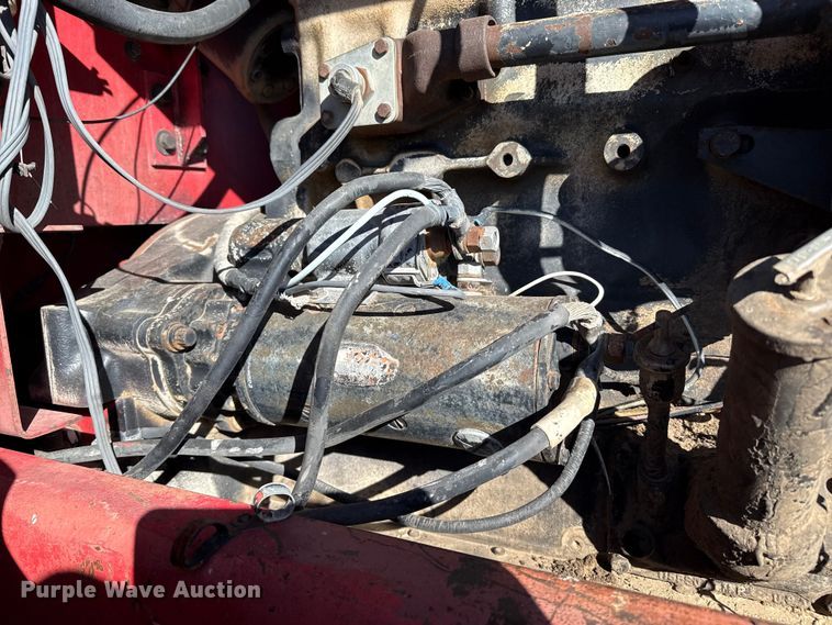 image for item EP0837 Versatile 850 4WD tractor