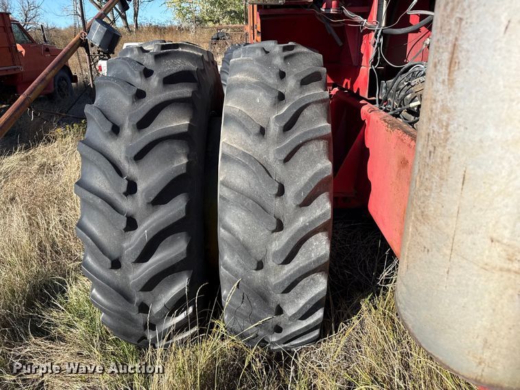 image for item EP0837 Versatile 850 4WD tractor