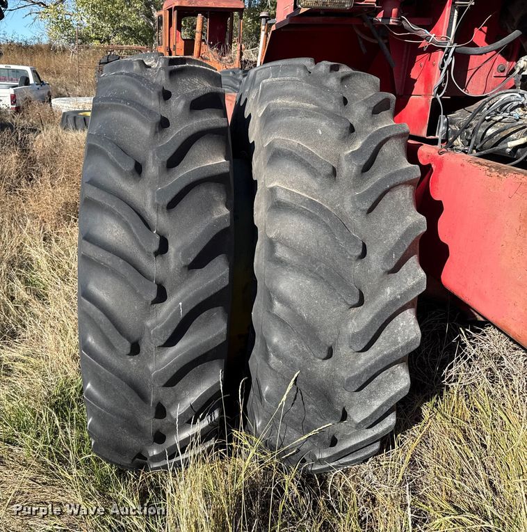 image for item EP0837 Versatile 850 4WD tractor