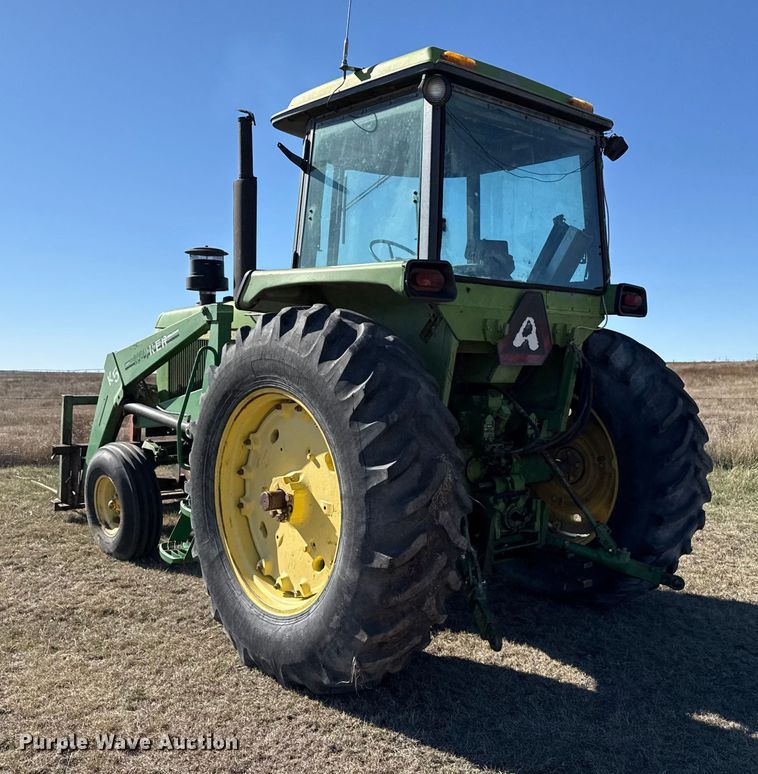 image for item EP0838 1974 John Deere 4430 tractor