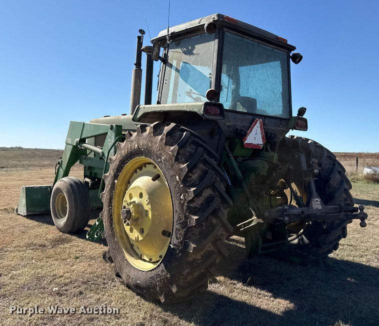 image for item EP0839 1979 John Deere 4640 tractor