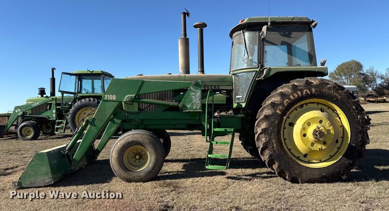 image for item EP0839 1979 John Deere 4640 tractor