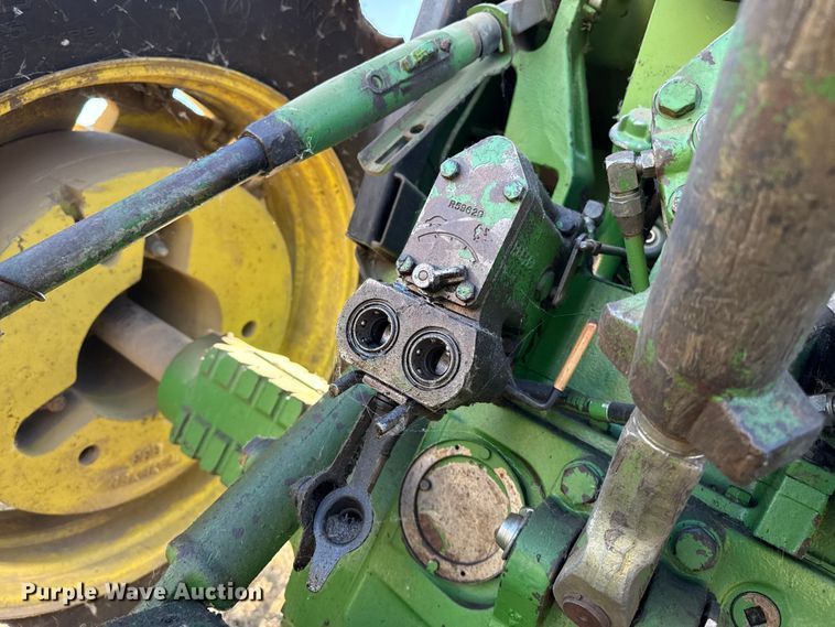 image for item EP0839 1979 John Deere 4640 tractor