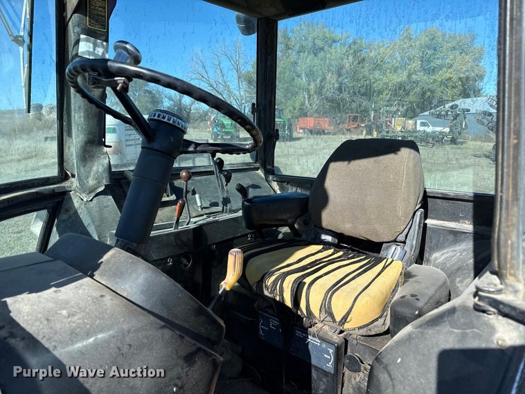 image for item EP0839 1979 John Deere 4640 tractor