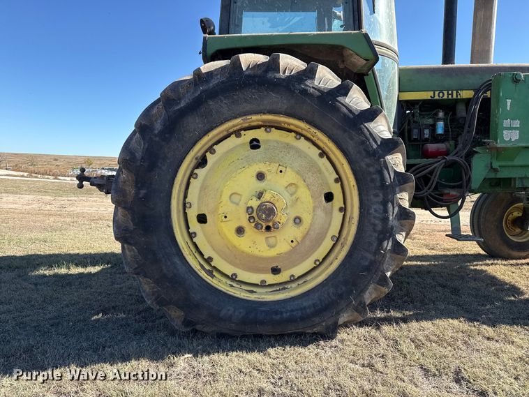 image for item EP0839 1979 John Deere 4640 tractor