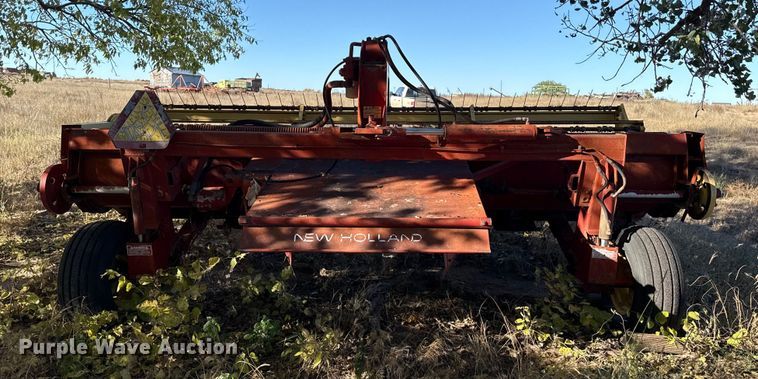 image for item EP0842 Sperry New Holland 114 swather / windrower