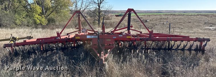 image for item EP0843 Hutchmaster 7610 tandem disk