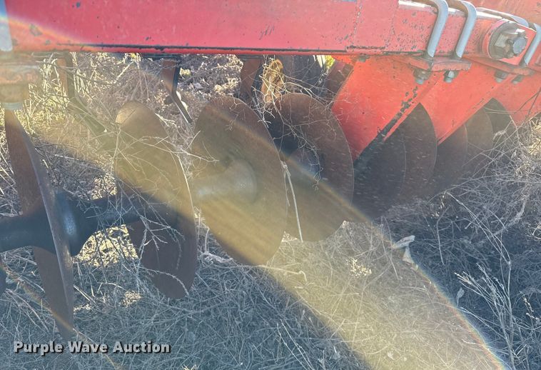 image for item EP0843 Hutchmaster 7610 tandem disk