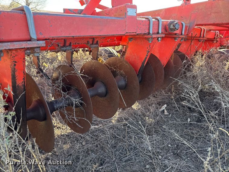 image for item EP0843 Hutchmaster 7610 tandem disk