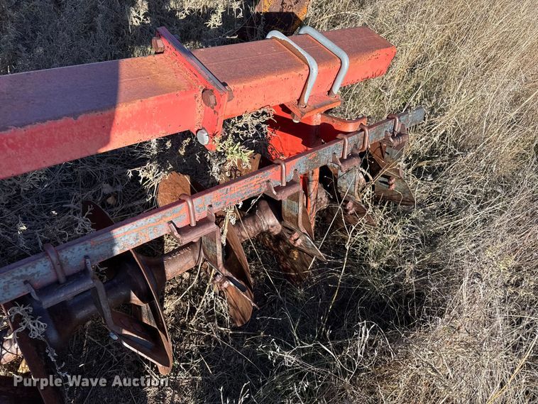 image for item EP0843 Hutchmaster 7610 tandem disk