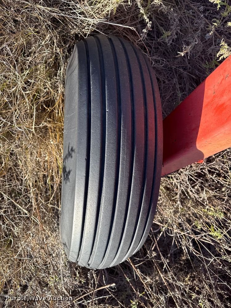 image for item EP0843 Hutchmaster 7610 tandem disk