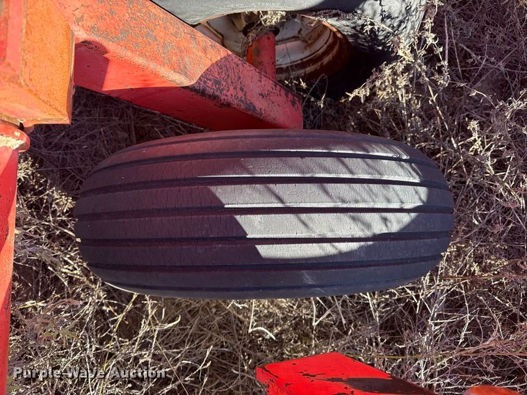 image for item EP0843 Hutchmaster 7610 tandem disk