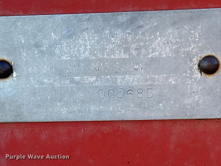 image for item EP0843 Hutchmaster 7610 tandem disk