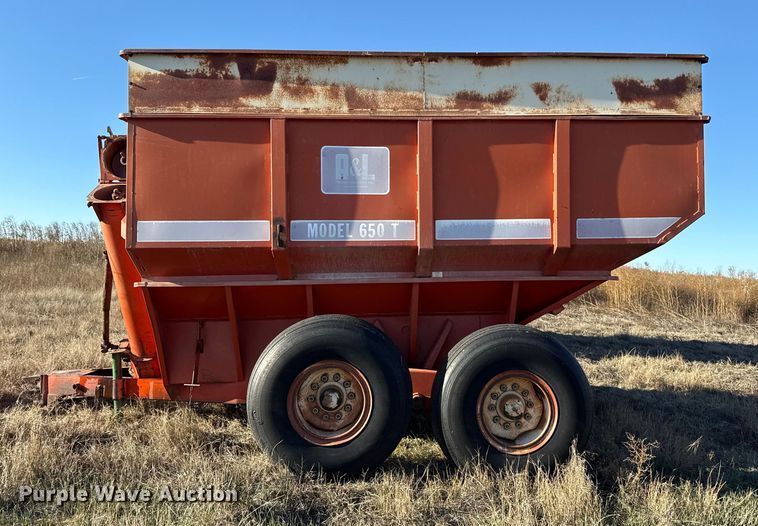 image for item EP0844 A&L 650T grain cart