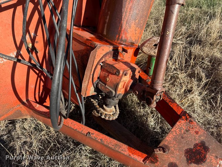 image for item EP0844 A&L 650T grain cart