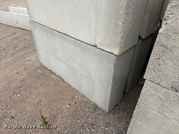 image for item EP0851 (6) concrete blocks