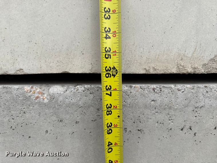 image for item EP0851 (6) concrete blocks