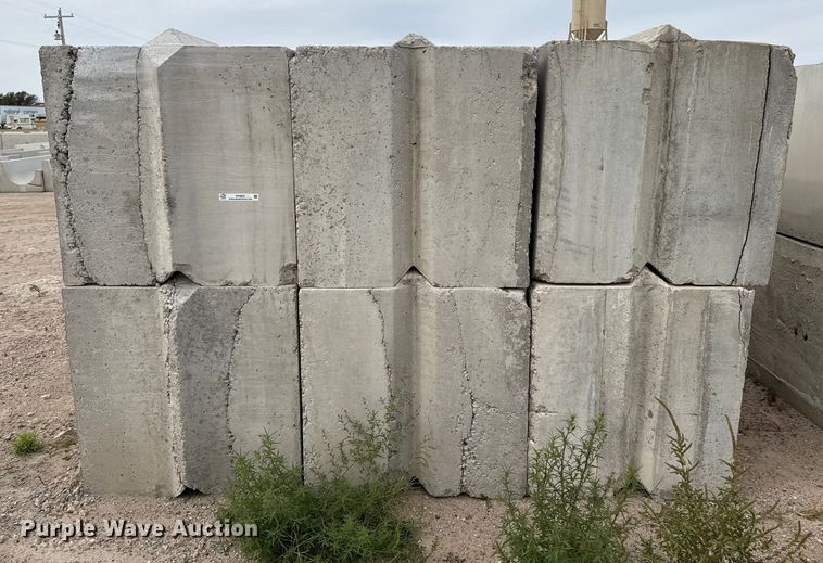 image for item EP0852 (6) concrete blocks