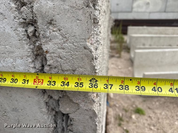 image for item EP0852 (6) concrete blocks