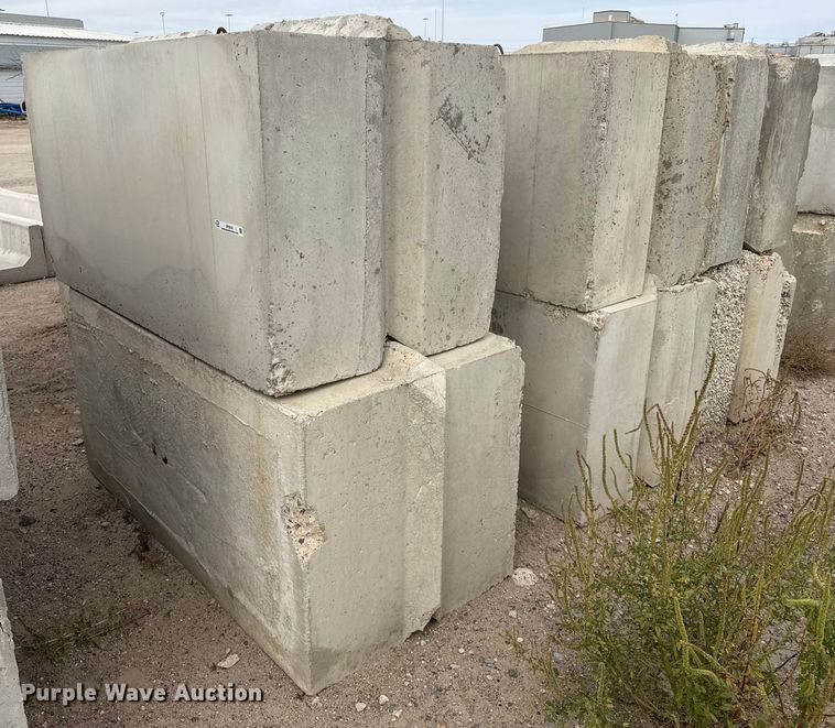 image for item EP0853 (6) concrete blocks