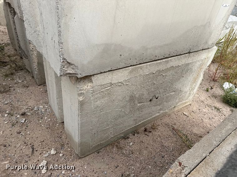 image for item EP0853 (6) concrete blocks