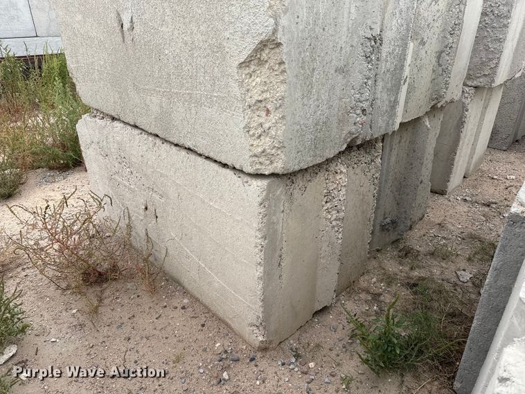 image for item EP0853 (6) concrete blocks