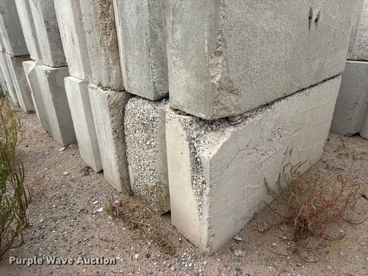 image for item EP0853 (6) concrete blocks