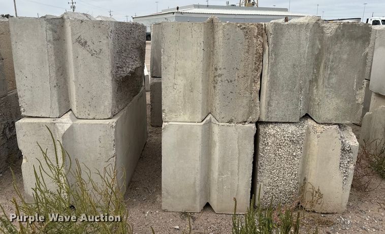 image for item EP0853 (6) concrete blocks