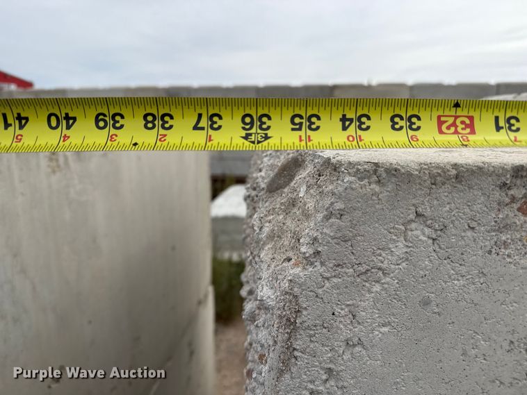 image for item EP0853 (6) concrete blocks