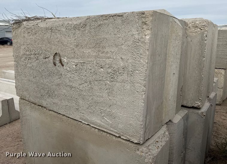image for item EP0854 (6) concrete blocks