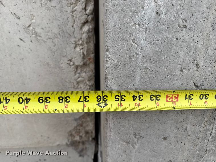 image for item EP0854 (6) concrete blocks