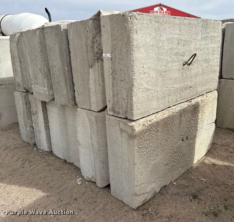image for item EP0855 (6) concrete blocks