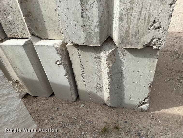 image for item EP0855 (6) concrete blocks