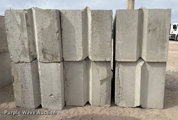 image for item EP0857 (6) concrete blocks