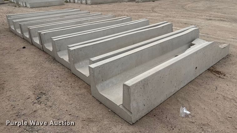 image for item EP0858 (9) concrete feed bunks