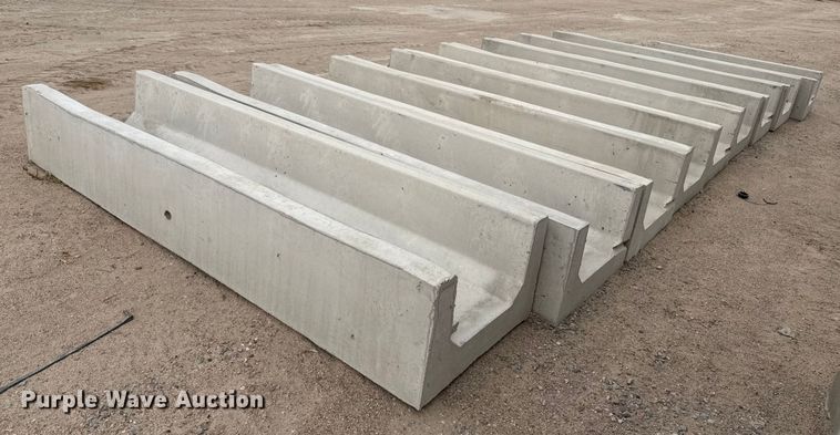 image for item EP0858 (9) concrete feed bunks