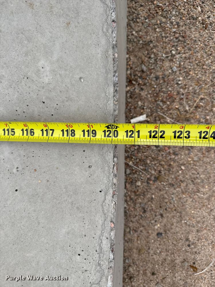 image for item EP0862 (8) concrete feed bunks