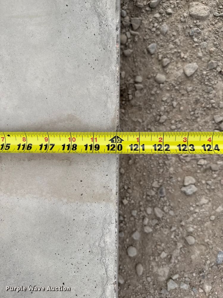 image for item EP0864 (9) concrete feed bunks